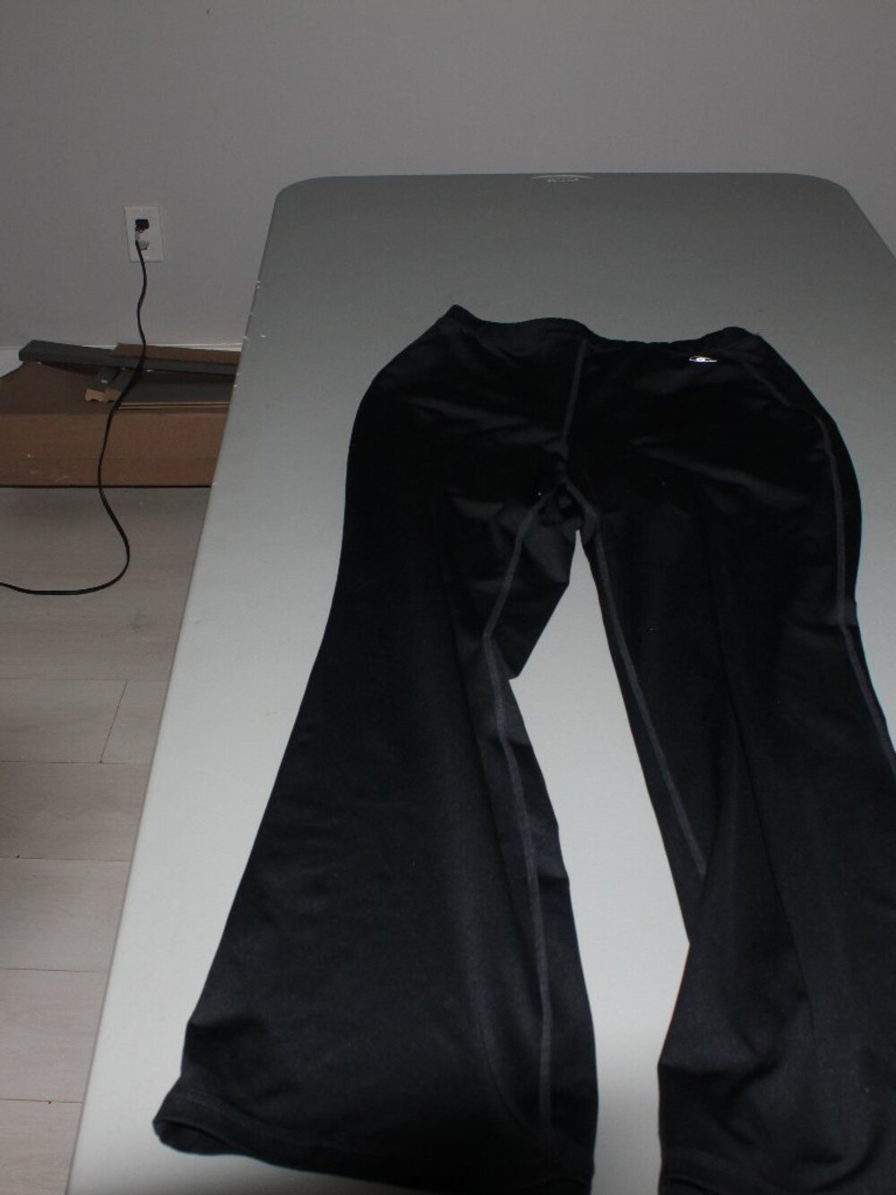 Black Reebok Athletic Pants Size Small?